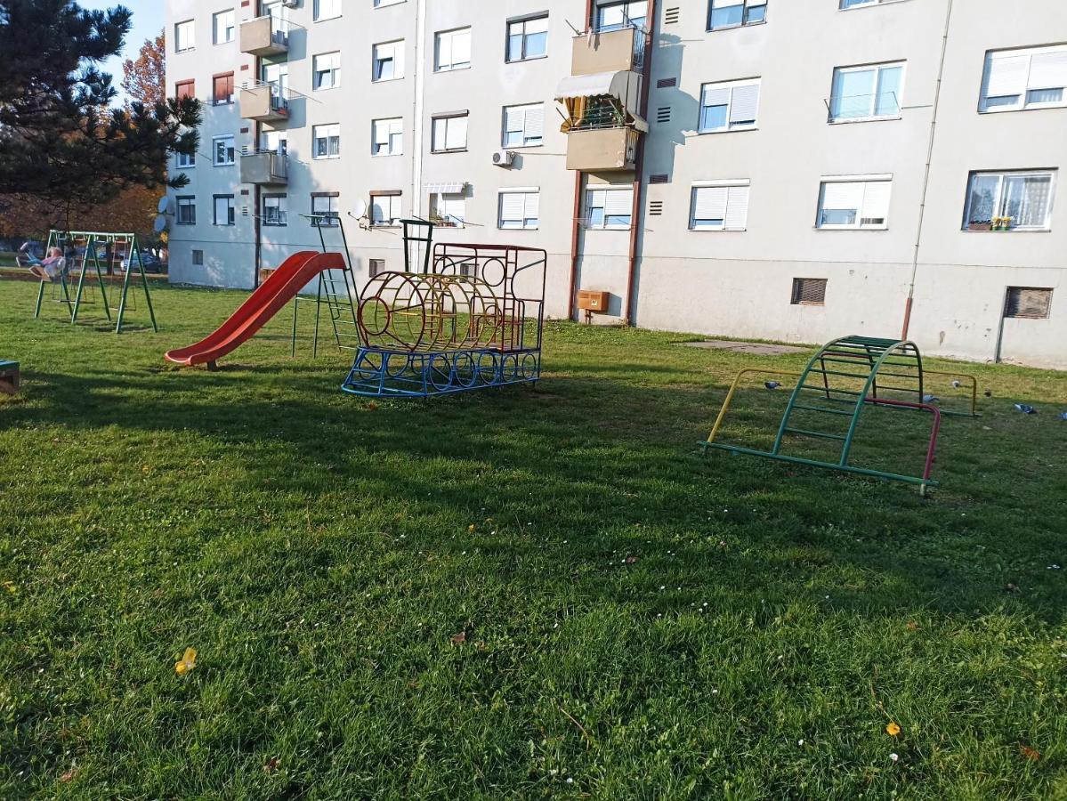 Apartment Close2Park *** Čakovec Eksteriør billede